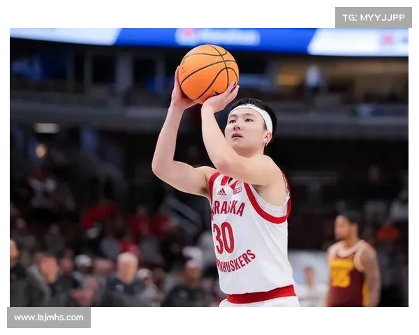 NCAA学术运动员培养体系引发关注 中国青少年球员留学比例逐年上升